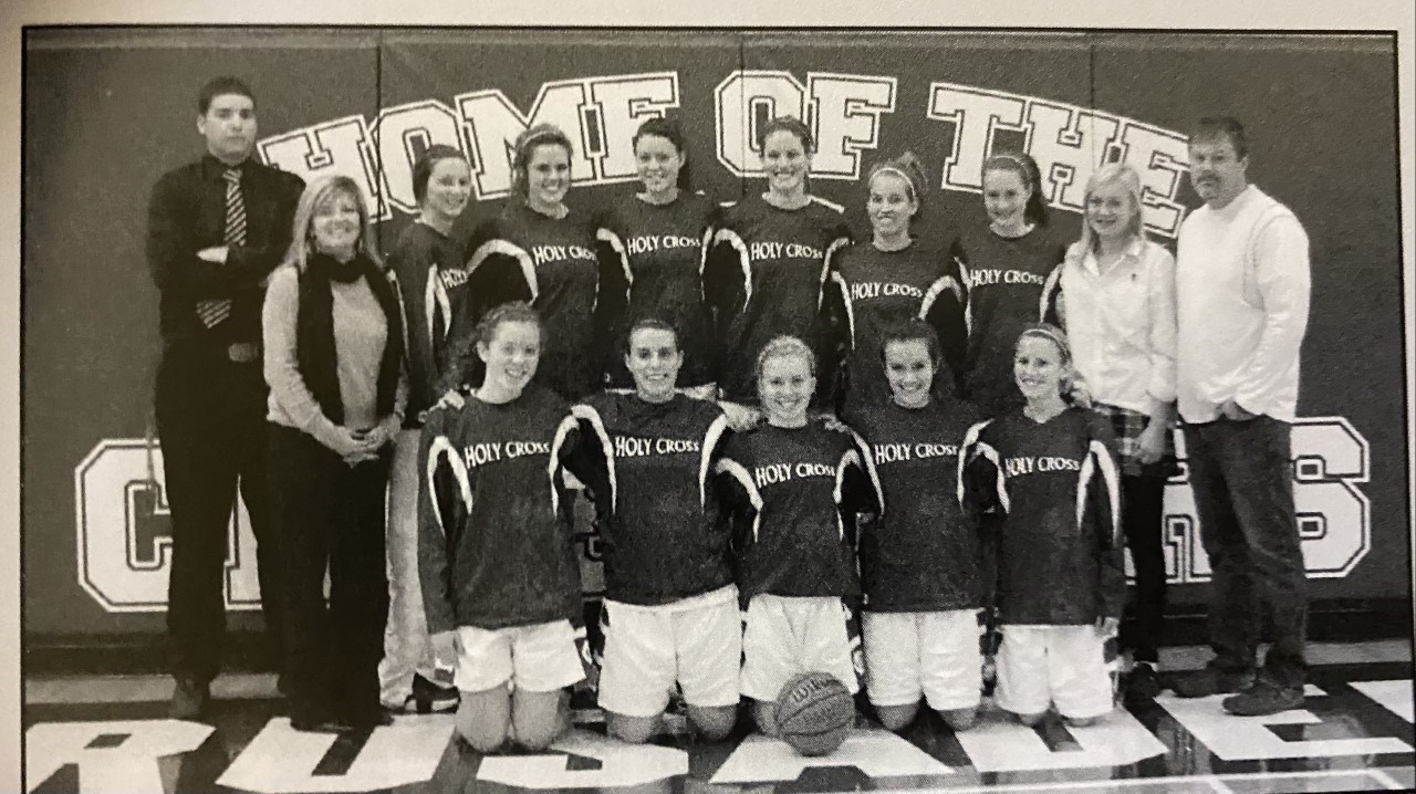 Sr. Girls Basketball Team 2009