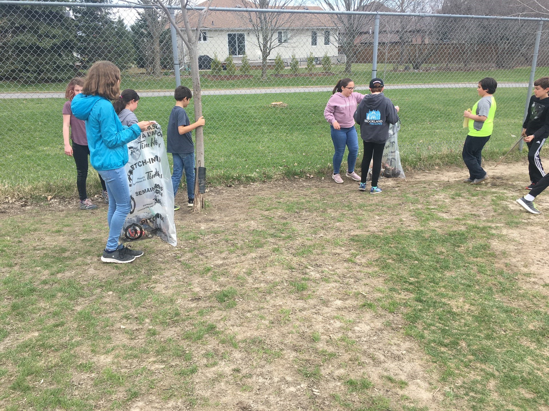 Earth Day Clean Up